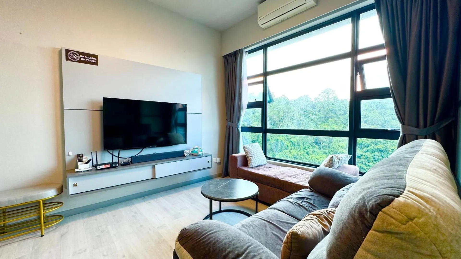 Sunset Seaview Vacation Condos @ Jesselton Quay Kota Kinabalu
