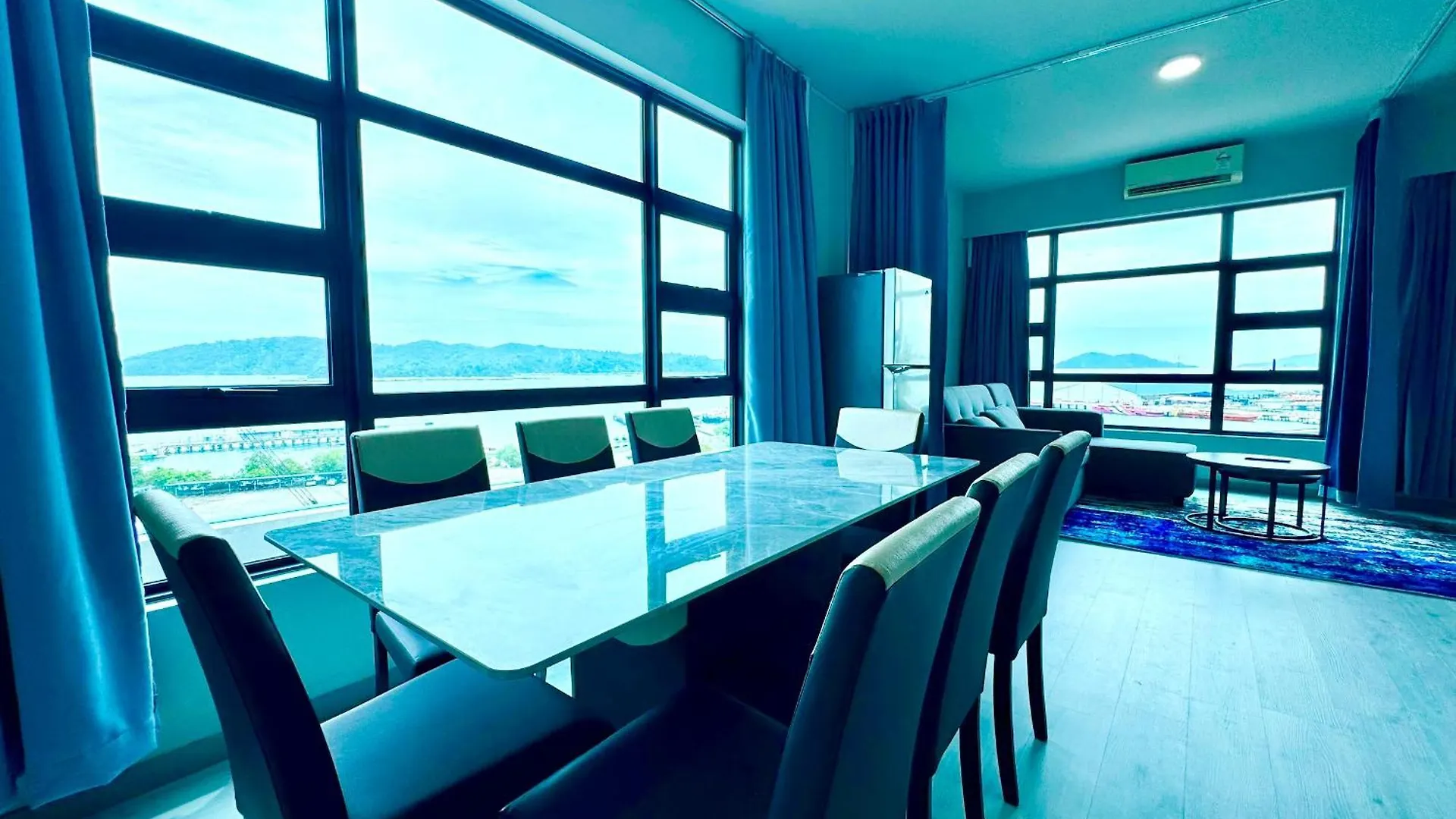 Sunset Seaview Vacation Condos @ Jesselton Quay Kota Kinabalu Apartment